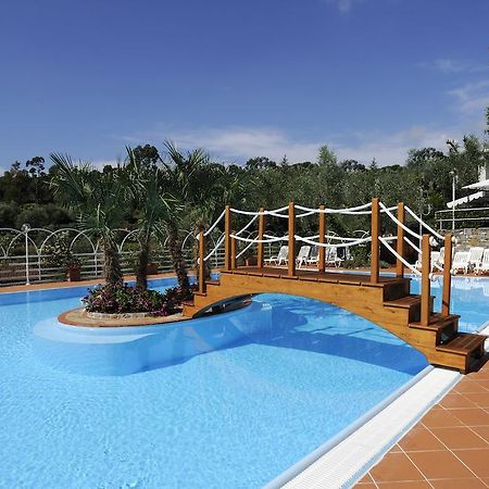 Camping Edy Diano Marina Bagian luar foto